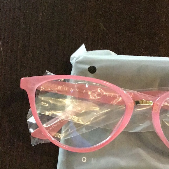 RArE 1 left!HP! 🥳Quay Rumors rare pink blue l - Picture 4 of 8